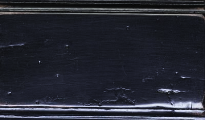 Antiquity Black Distressed on Paints
